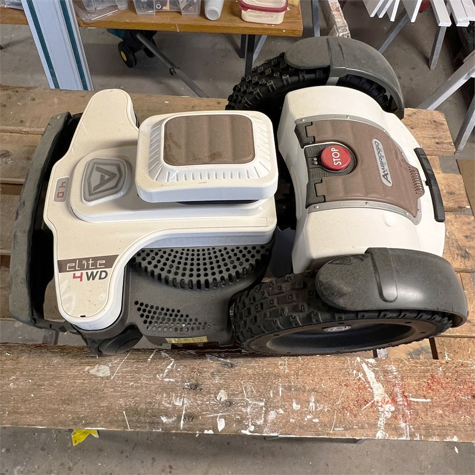 Ambrogio 4.0 Elite Premium - Garden mower: picture 2 Ambrogio 4.0 Elite Premium - Garden mower: picture 2