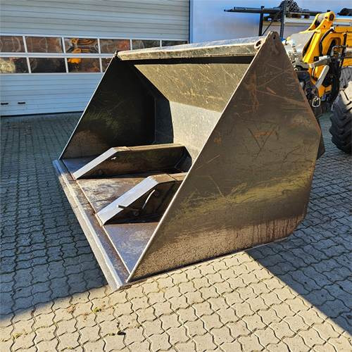 Alö 230 - Attachment for Telescopic handler: picture 1 Alö 230 - Attachment for Telescopic handler: picture 1