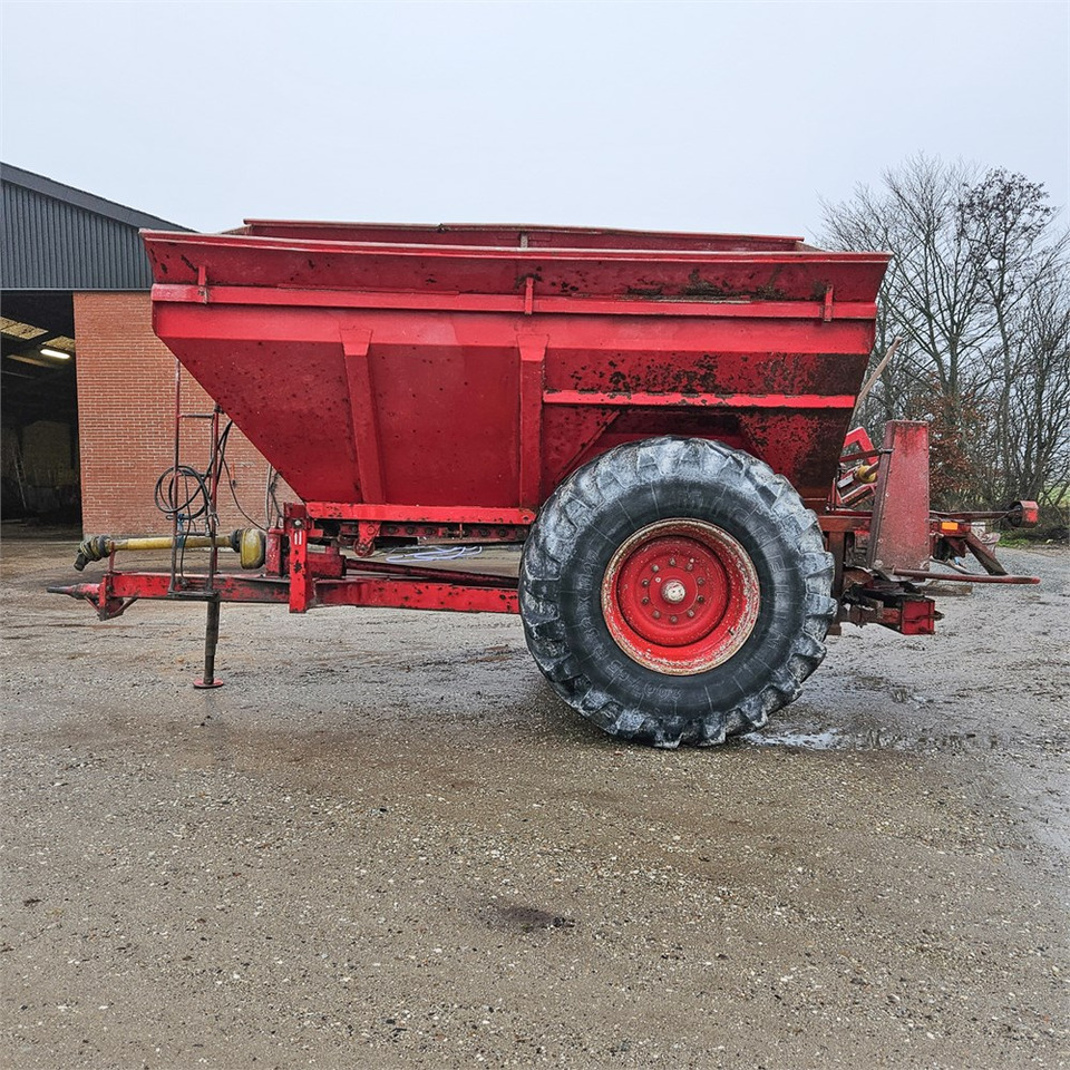 Bredal B100 - Fertilizing equipment: picture 1 Bredal B100 - Fertilizing equipment: picture 1