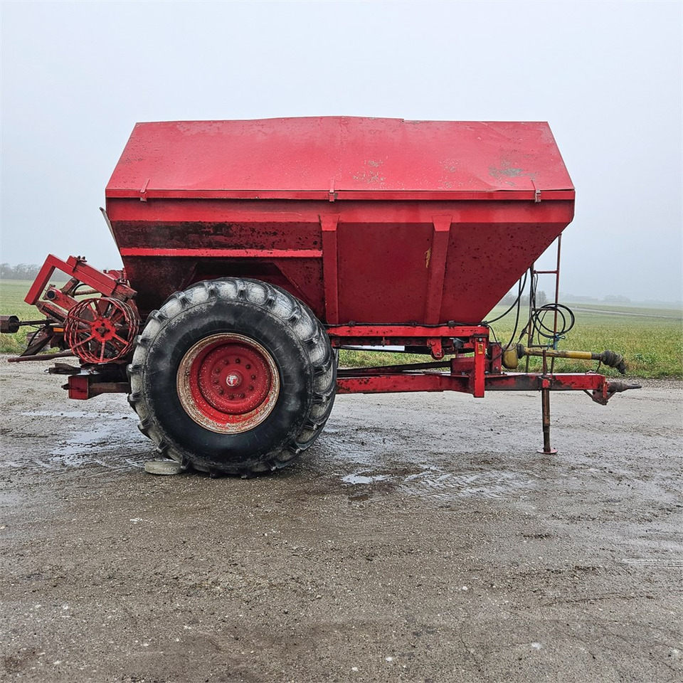 Bredal B100 - Fertilizing equipment: picture 4 Bredal B100 - Fertilizing equipment: picture 4