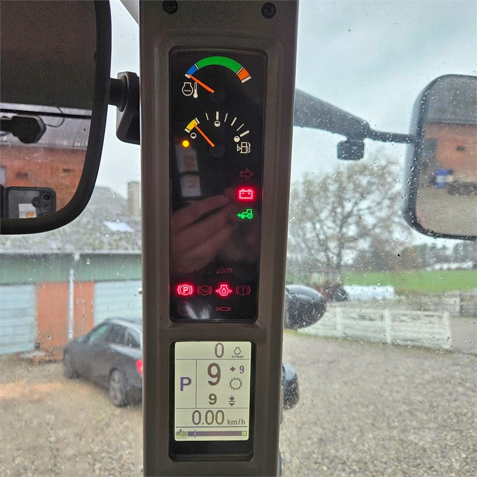 Farm tractor CASE IH Maxxum 115: picture 21 Farm tractor CASE IH Maxxum 115: picture 21