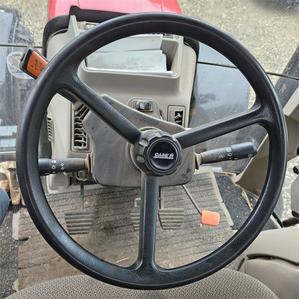 Farm tractor CASE IH Maxxum 115: picture 24 Farm tractor CASE IH Maxxum 115: picture 24