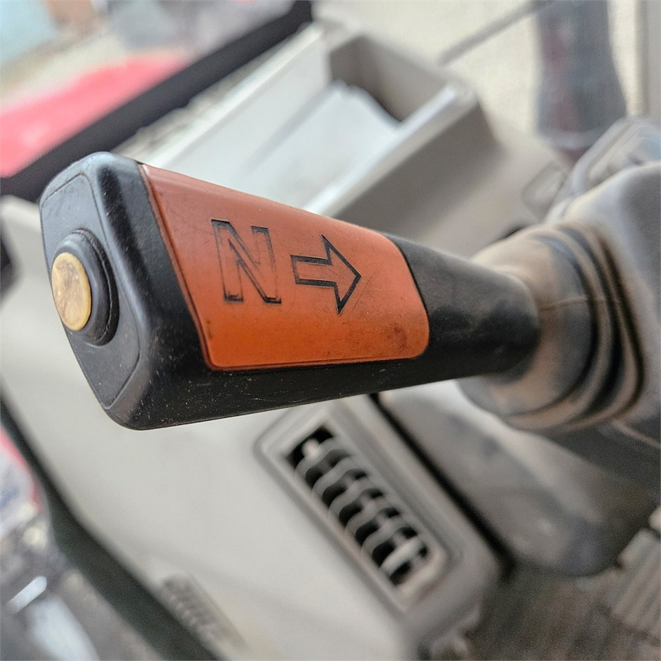 Farm tractor CASE IH Maxxum 115: picture 27 Farm tractor CASE IH Maxxum 115: picture 27