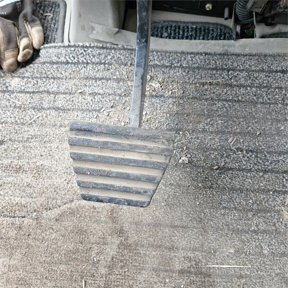 Farm tractor CASE IH Maxxum 115: picture 32 Farm tractor CASE IH Maxxum 115: picture 32