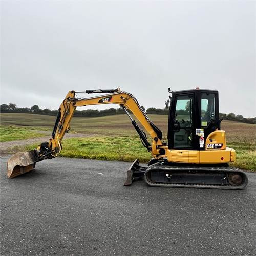 Caterpillar 305.5E 2 CR - Mini excavator: picture 3 Caterpillar 305.5E 2 CR - Mini excavator: picture 3