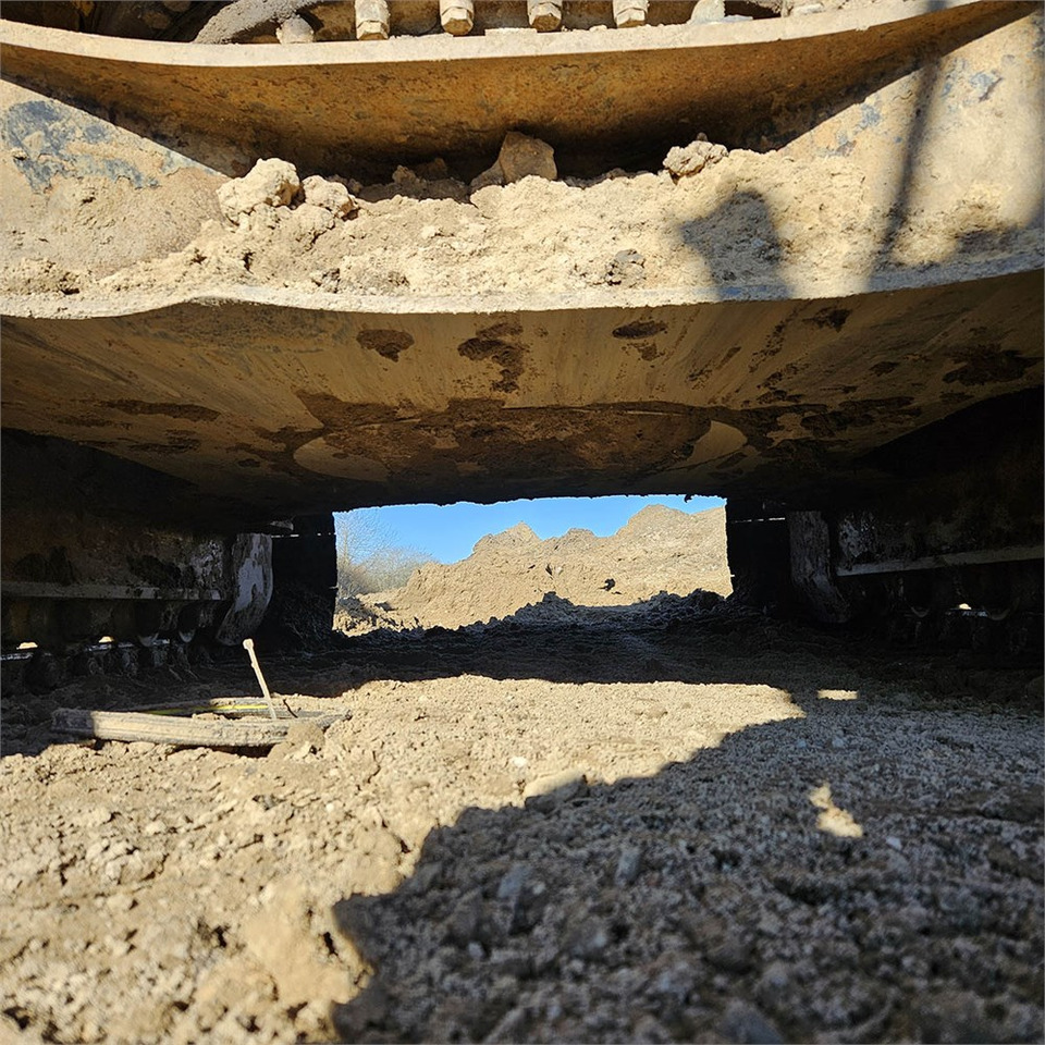 Crawler excavator Caterpillar 323 EL: picture 45