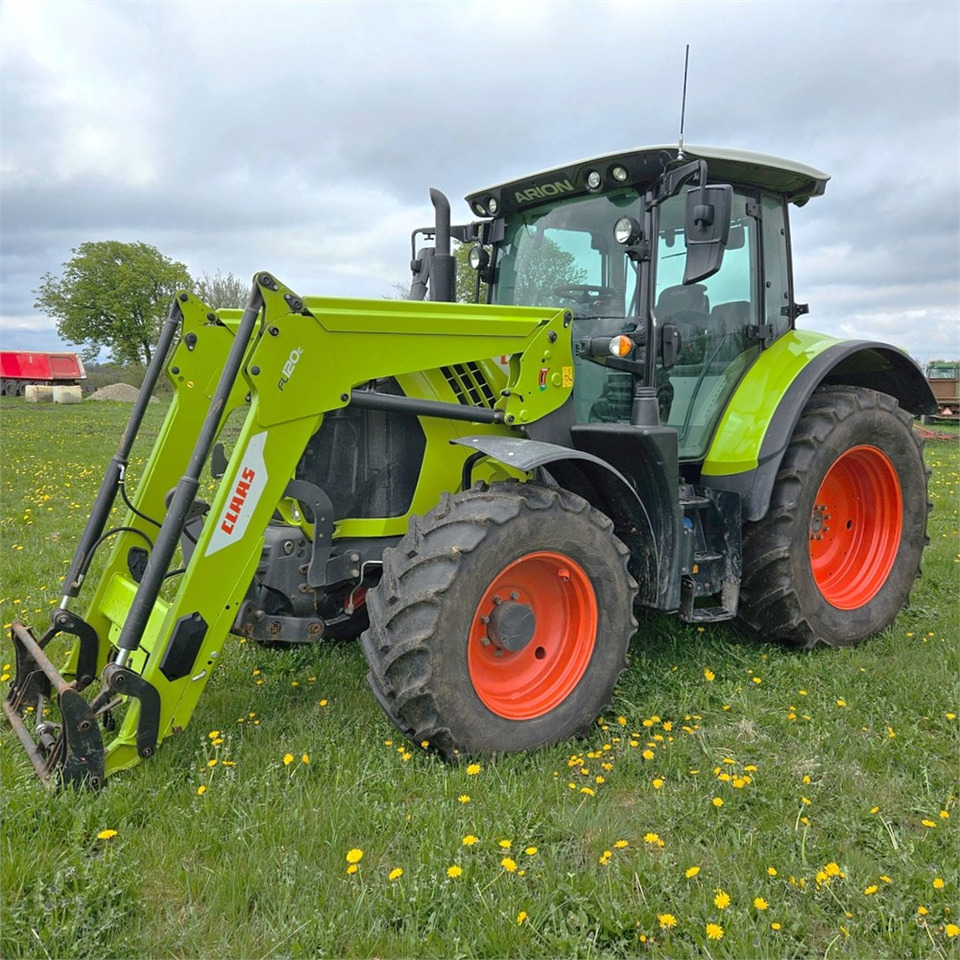 Claas 530 Arion - Farm tractor: picture 1 Claas 530 Arion - Farm tractor: picture 1