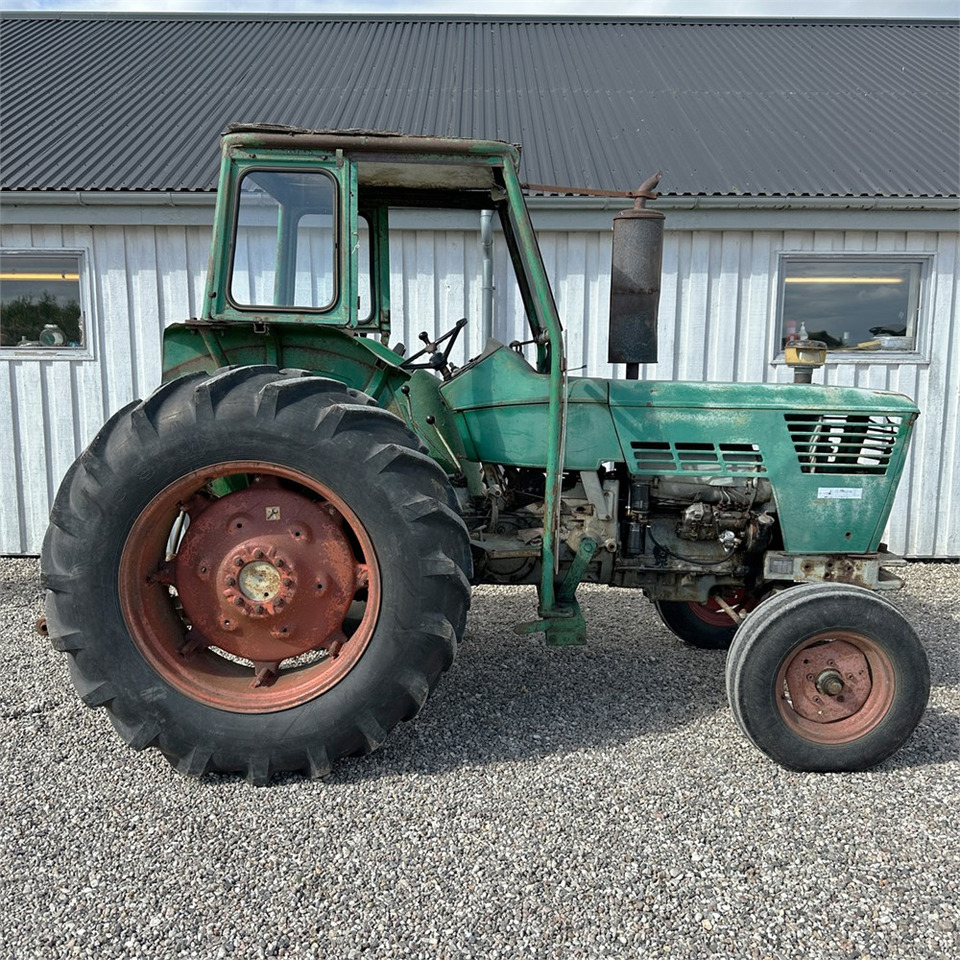 Farm tractor Deutz D 60 06: picture 11