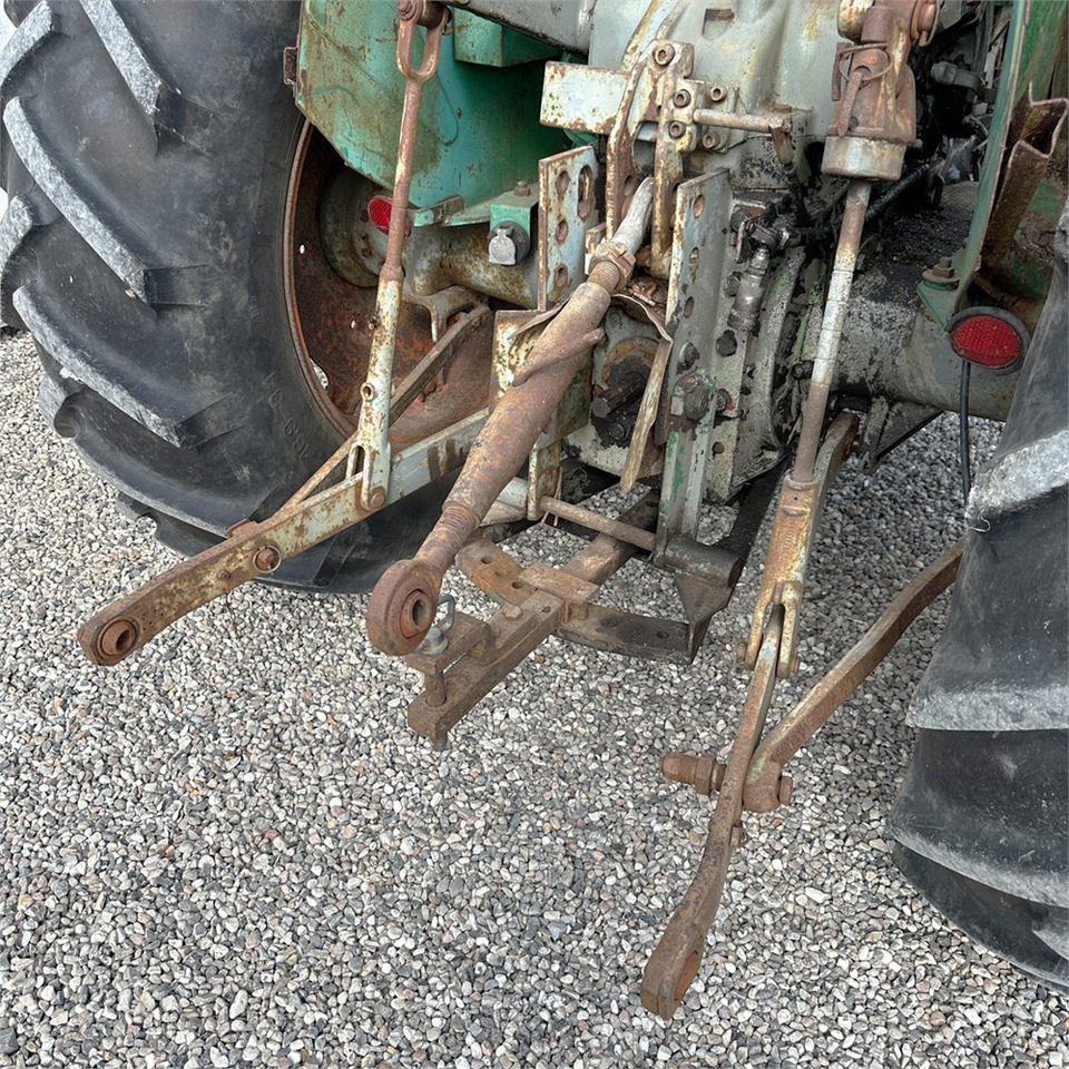 Farm tractor Deutz D 60 06: picture 26