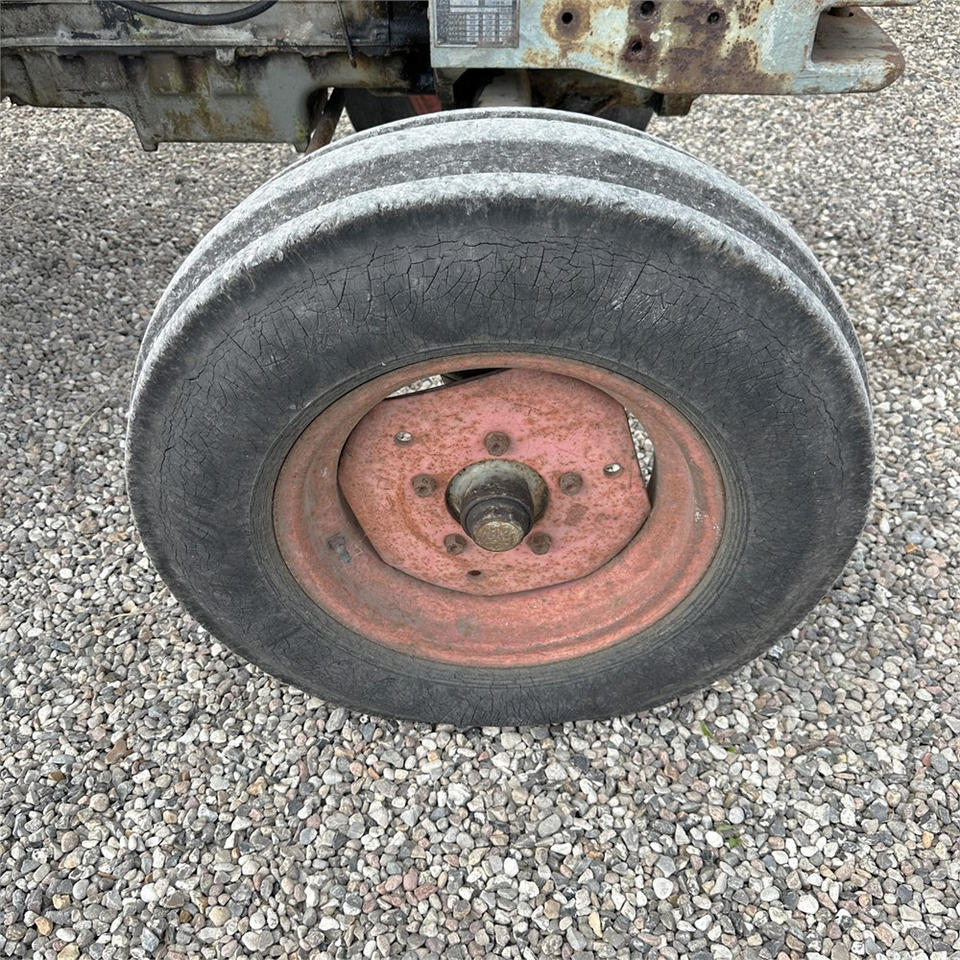 Farm tractor Deutz D 60 06: picture 40