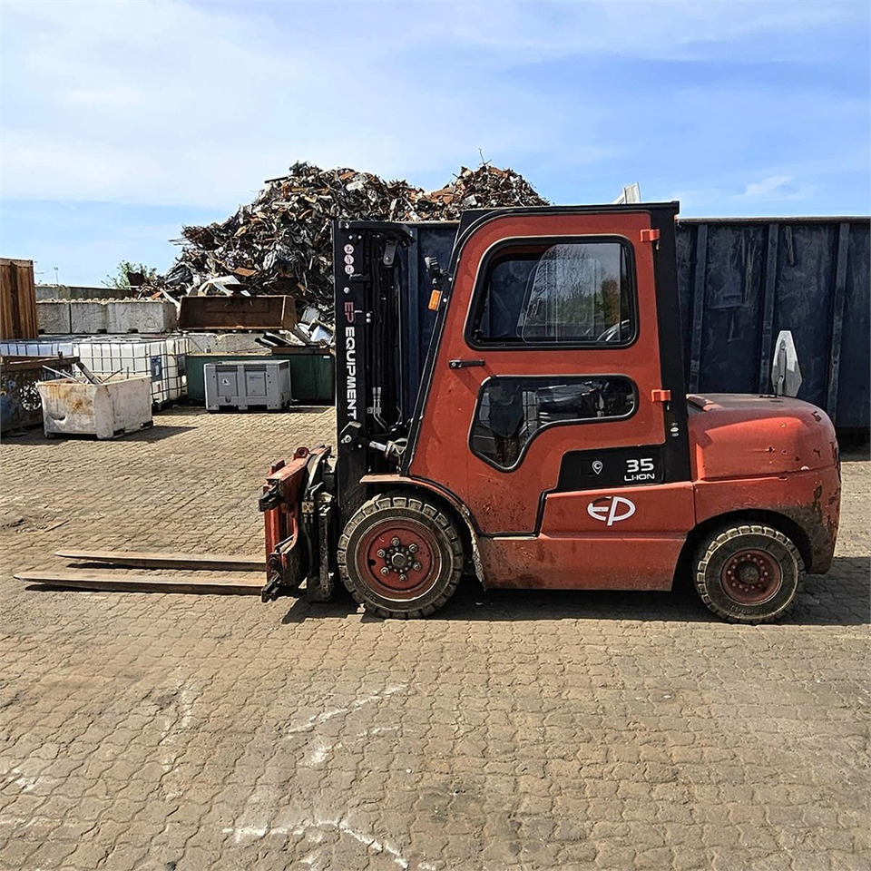 EP Equipment EFL352 - Forklift: picture 2 EP Equipment EFL352 - Forklift: picture 2