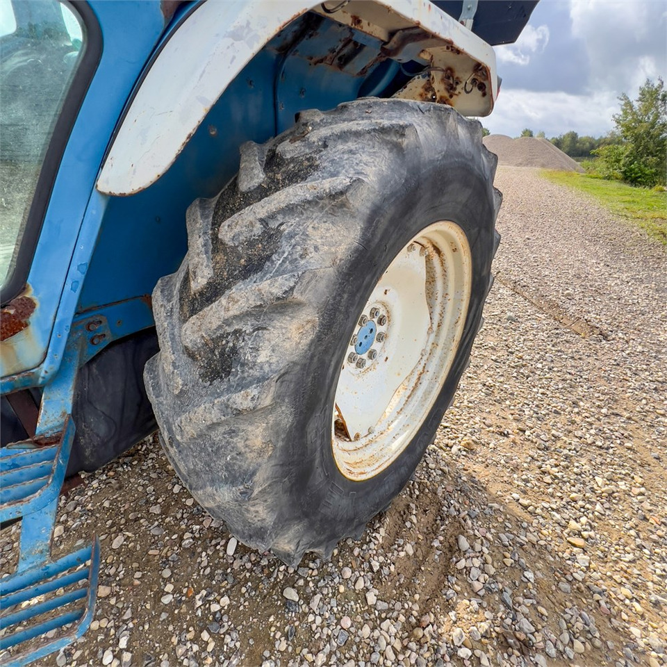 Farm tractor Ford 5610: picture 25 Farm tractor Ford 5610: picture 25