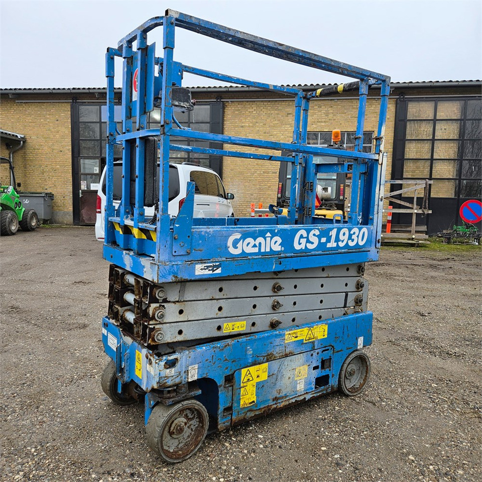 Genie GS 1930 - Scissor lift: picture 4 Genie GS 1930 - Scissor lift: picture 4