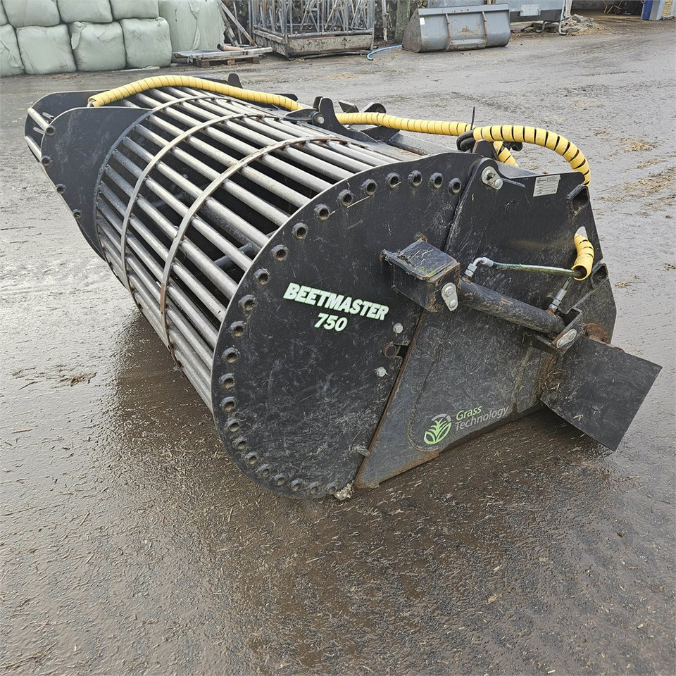 Grasstech BeetMaster 750 - Bucket: picture 1 Grasstech BeetMaster 750 - Bucket: picture 1