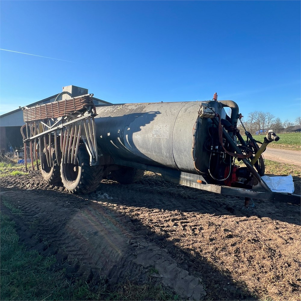 Harsø HV 615 - Fertilizing equipment: picture 3 Harsø HV 615 - Fertilizing equipment: picture 3