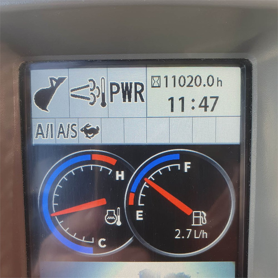 Crawler excavator Hitachi Hitachi ZX250 LC-5B: picture 18 Crawler excavator Hitachi Hitachi ZX250 LC-5B: picture 18