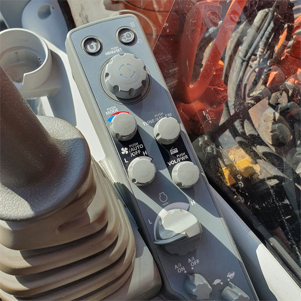 Crawler excavator Hitachi Hitachi ZX250 LC-5B: picture 19 Crawler excavator Hitachi Hitachi ZX250 LC-5B: picture 19