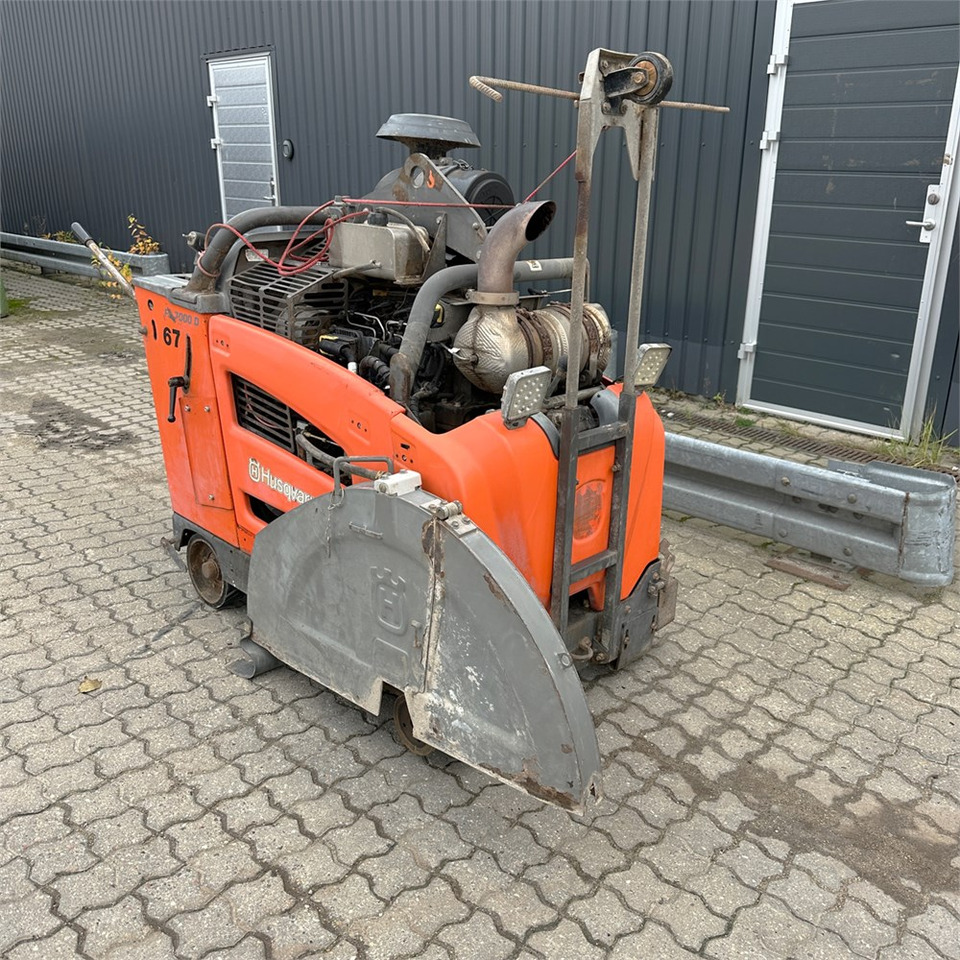 Husqvarna FS7000 D - Concrete equipment: picture 3 Husqvarna FS7000 D - Concrete equipment: picture 3