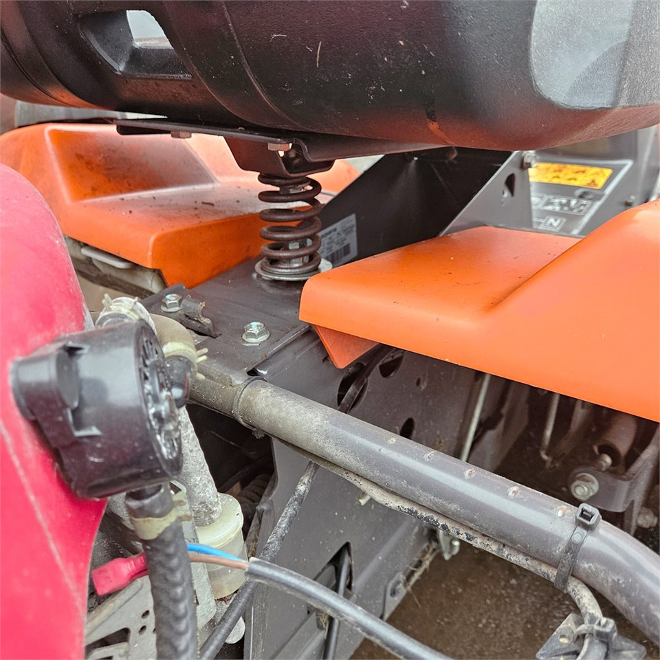 Garden mower Husqvarna R213C: picture 10