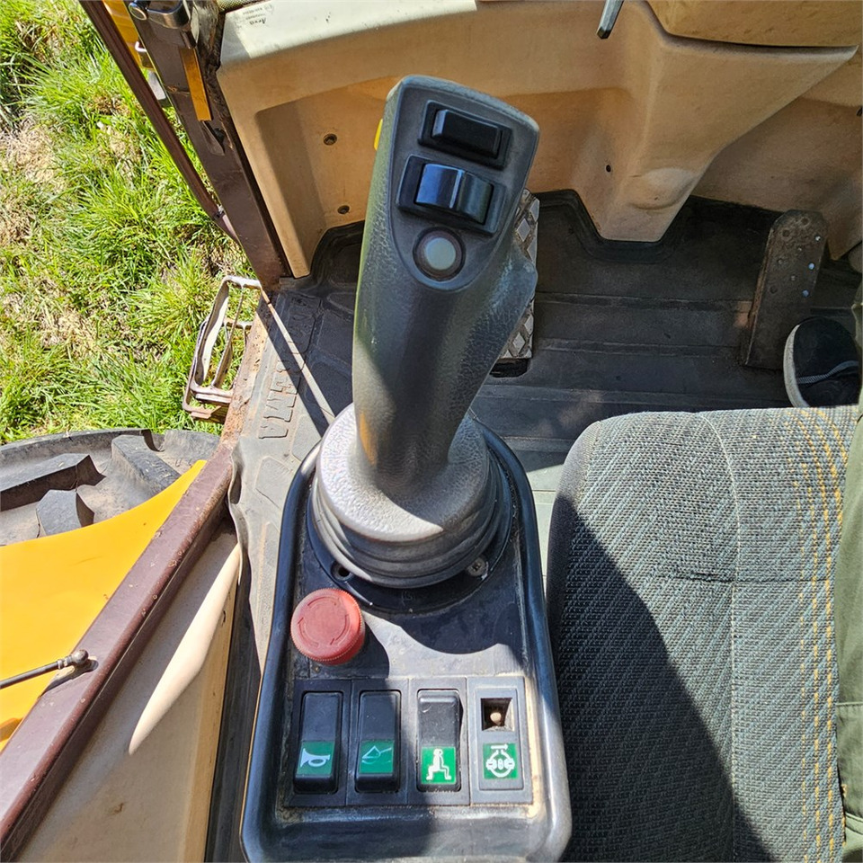 Backhoe loader Hydrema 906C: picture 13