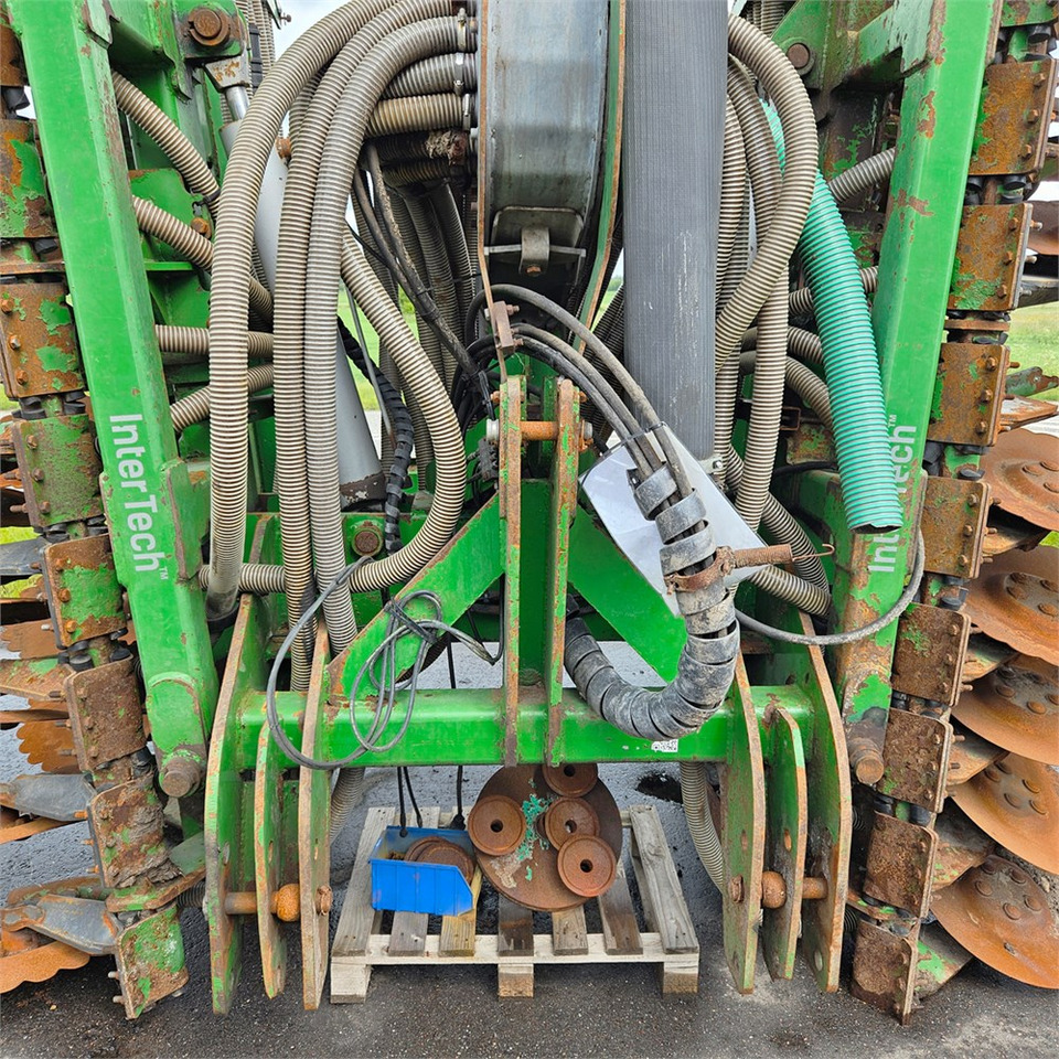 Intertech 7 m - Fertilizing equipment: picture 5 Intertech 7 m - Fertilizing equipment: picture 5