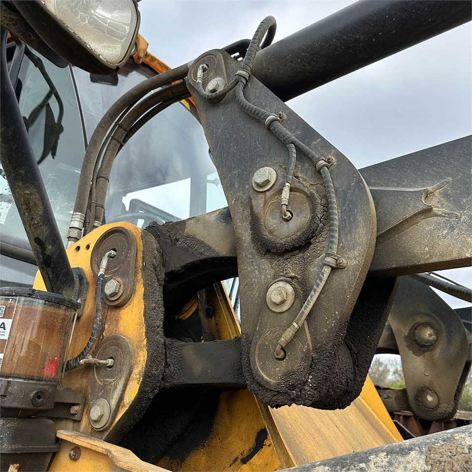 Wheel loader JCB 437 HT: picture 37