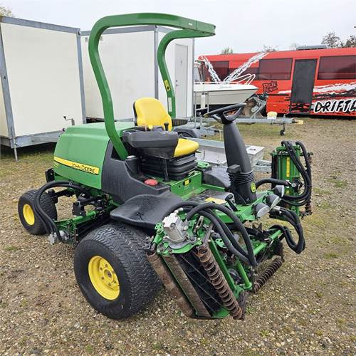 John Deere 7700 Precisioncut - Garden mower: picture 3 John Deere 7700 Precisioncut - Garden mower: picture 3