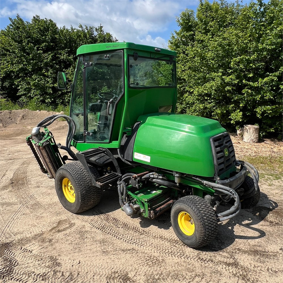 John Deere 8700 PC FM - Garden mower: picture 5 John Deere 8700 PC FM - Garden mower: picture 5