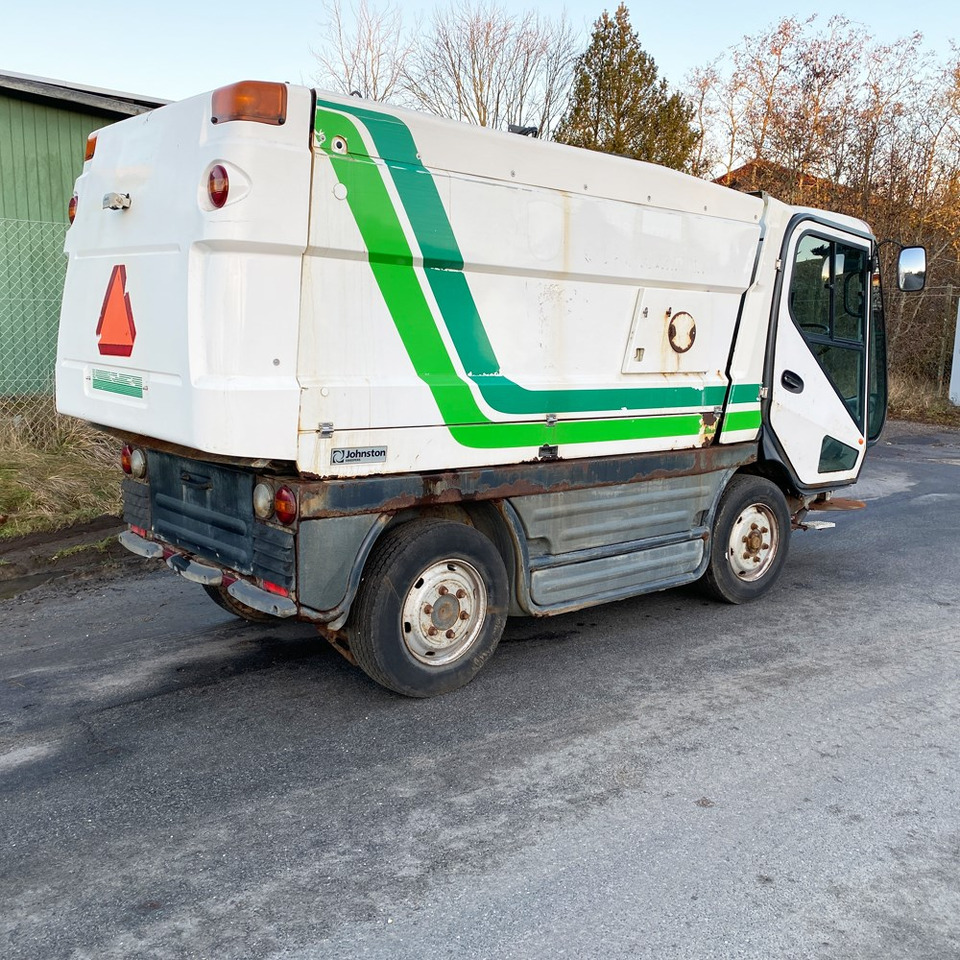 Johnston CN 400 - Road sweeper: picture 5 Johnston CN 400 - Road sweeper: picture 5