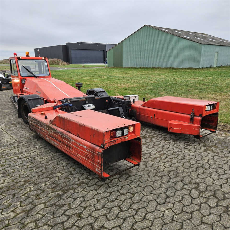 Kalmar TBL180 - Terminal tractor: picture 4 Kalmar TBL180 - Terminal tractor: picture 4