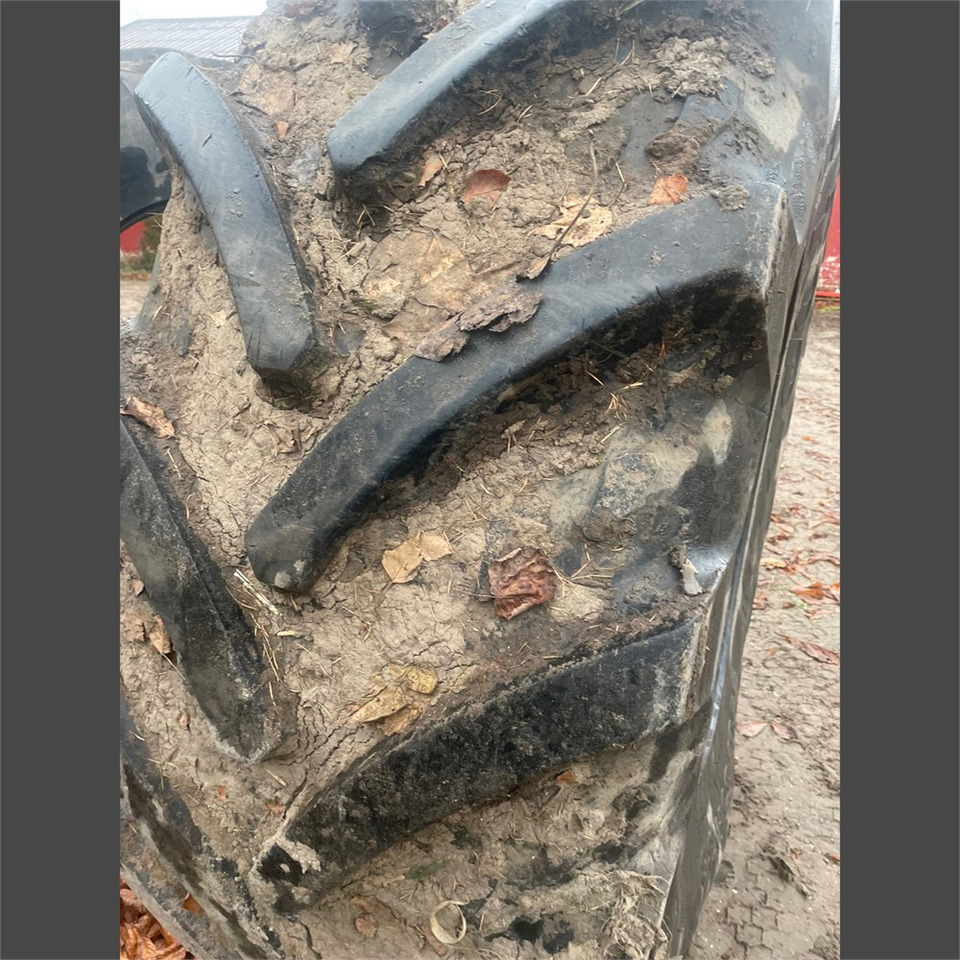 Kleber Topker 650/85R38 - Farm tractor: picture 2 Kleber Topker 650/85R38 - Farm tractor: picture 2