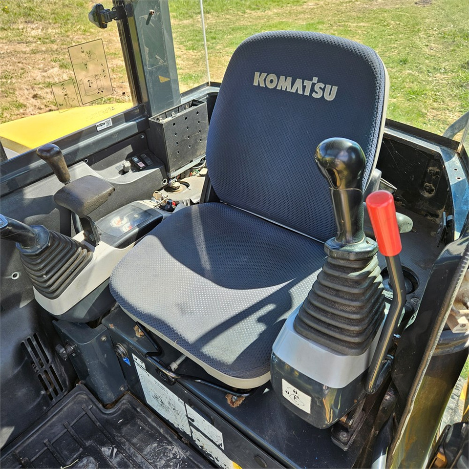 Mini excavator Komatsu PC 55 MR-3: picture 12