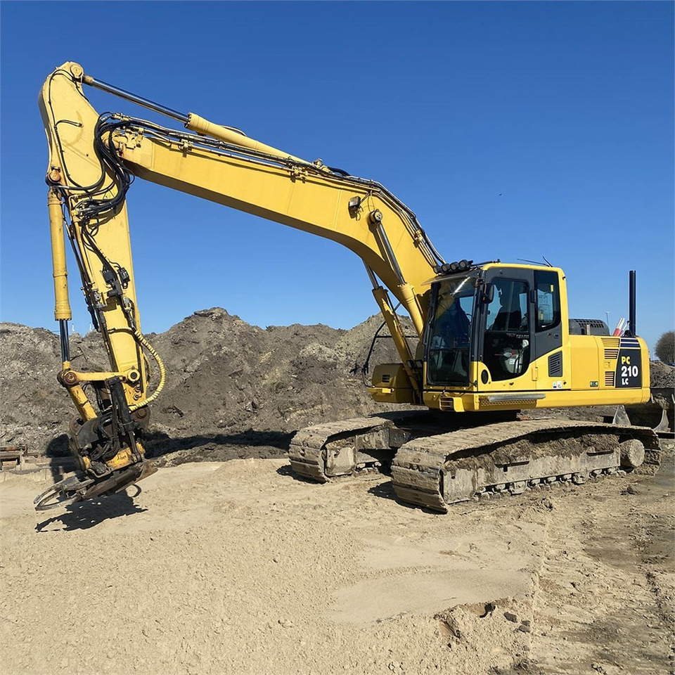 Komatsu PC210 LC-8K - Crawler excavator: picture 1 Komatsu PC210 LC-8K - Crawler excavator: picture 1