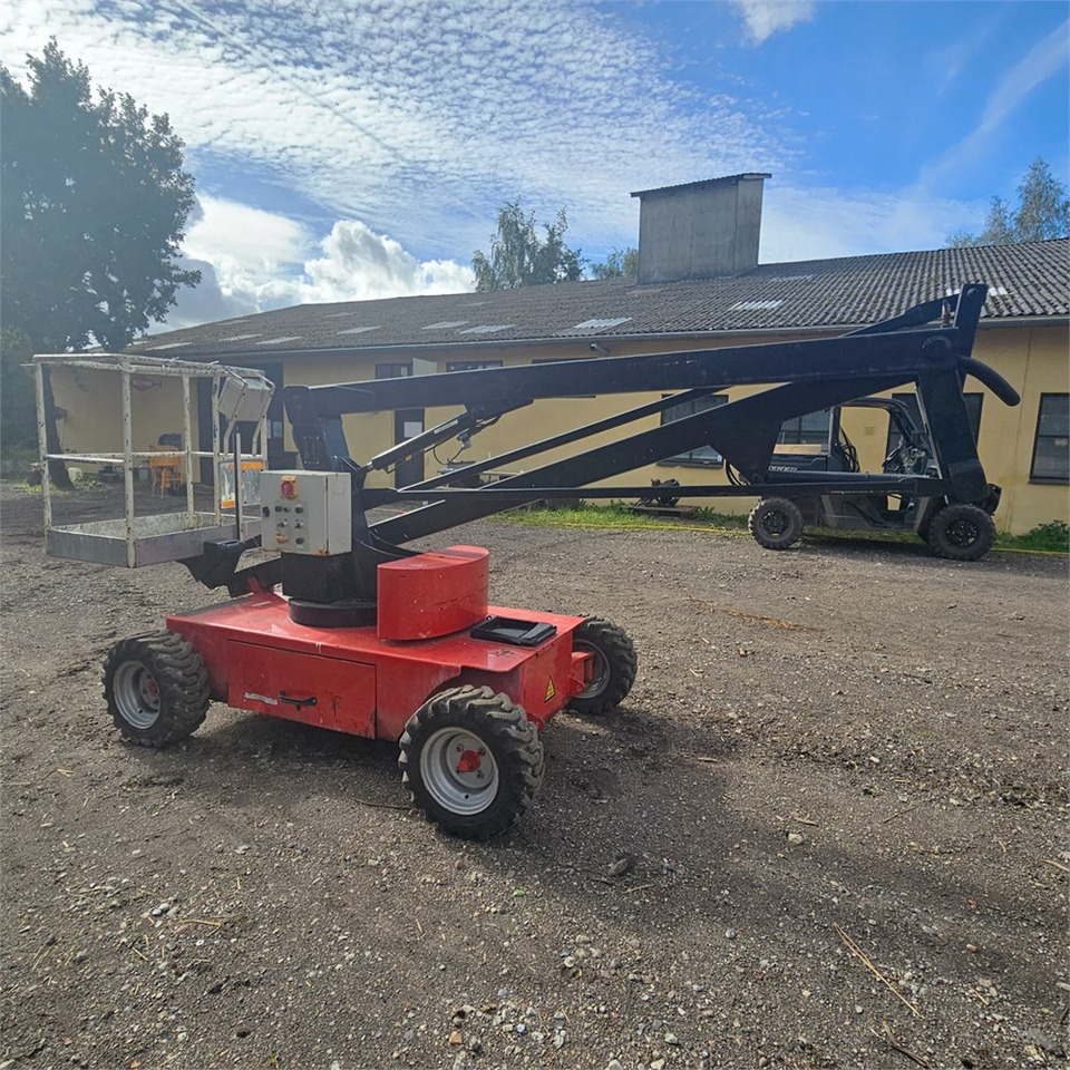 Manitou 100 AE - Articulated boom: picture 5 Manitou 100 AE - Articulated boom: picture 5