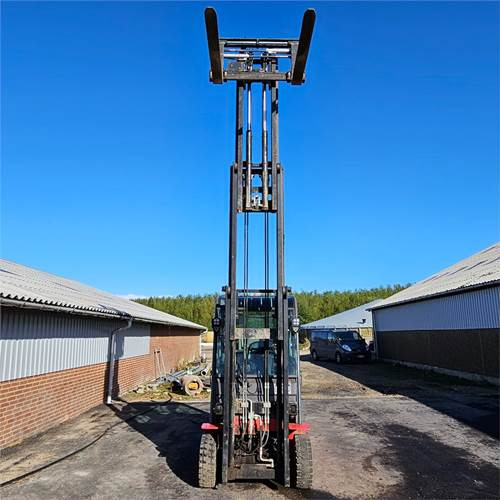 Manitou ME430 - Forklift: picture 3 Manitou ME430 - Forklift: picture 3