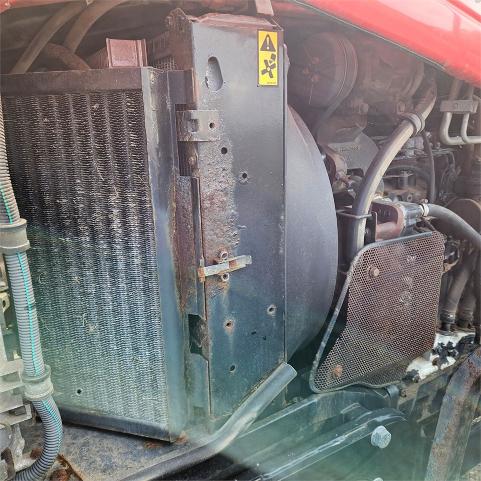 Farm tractor Massey Ferguson 6480 Dyna-6: picture 29