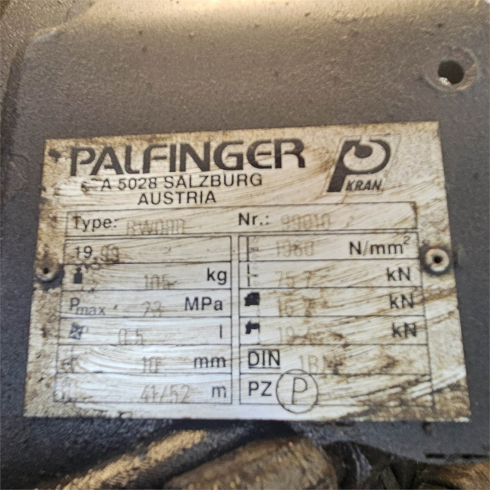 Dropside/ Flatbed truck, Crane truck Mercedes Actros 3341 A BlueTec 5: picture 30 Dropside/ Flatbed truck, Crane truck Mercedes Actros 3341 A BlueTec 5: picture 30