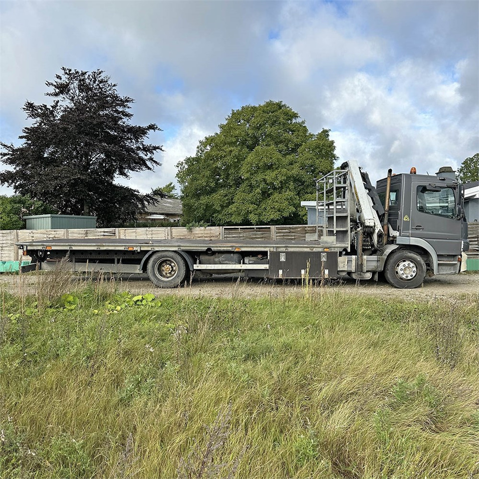 Mercedes Atego 1524 LL - Crane truck: picture 3 Mercedes Atego 1524 LL - Crane truck: picture 3