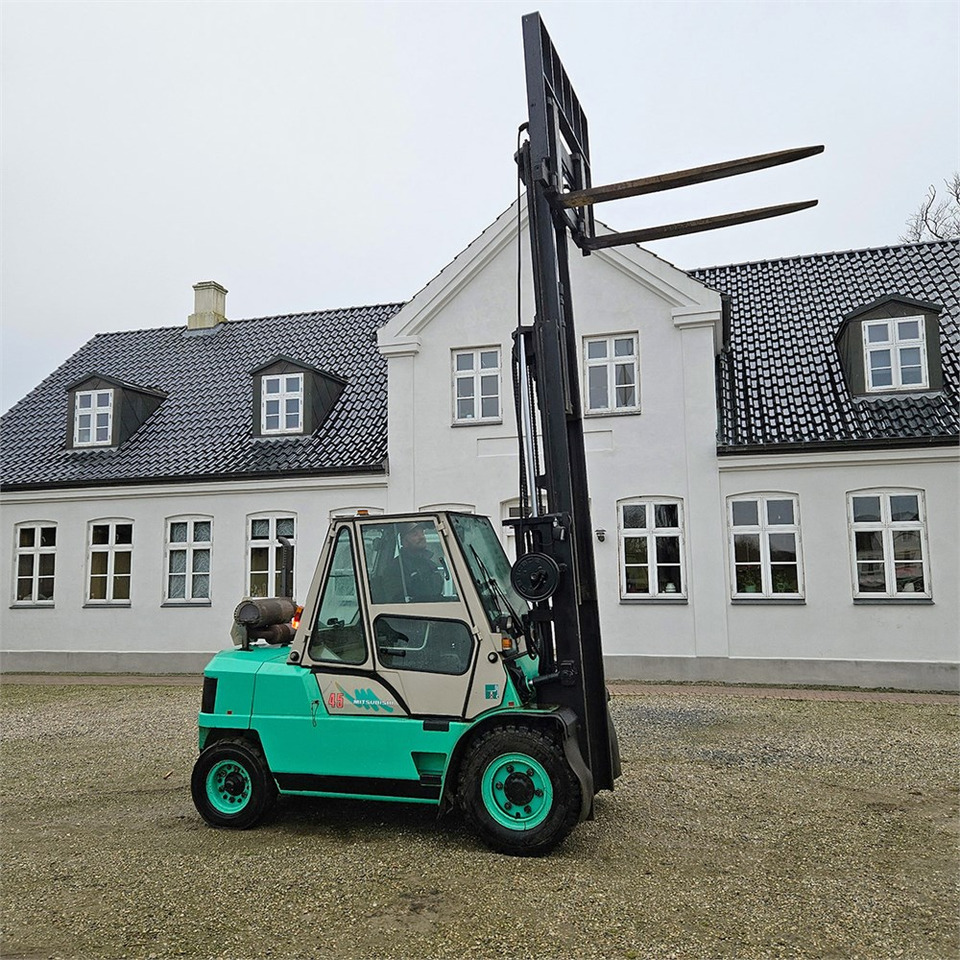 Forklift Mitsubishi FB45: picture 6
