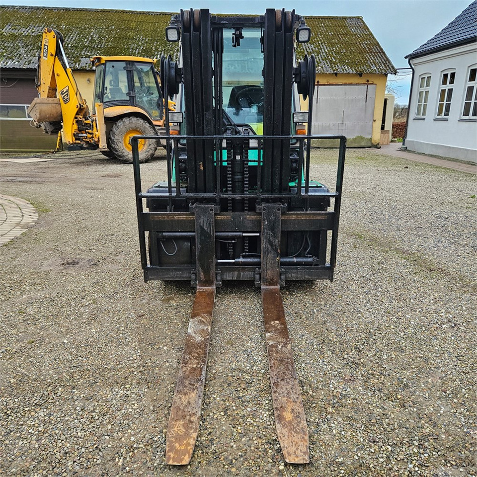 Forklift Mitsubishi FB45: picture 7