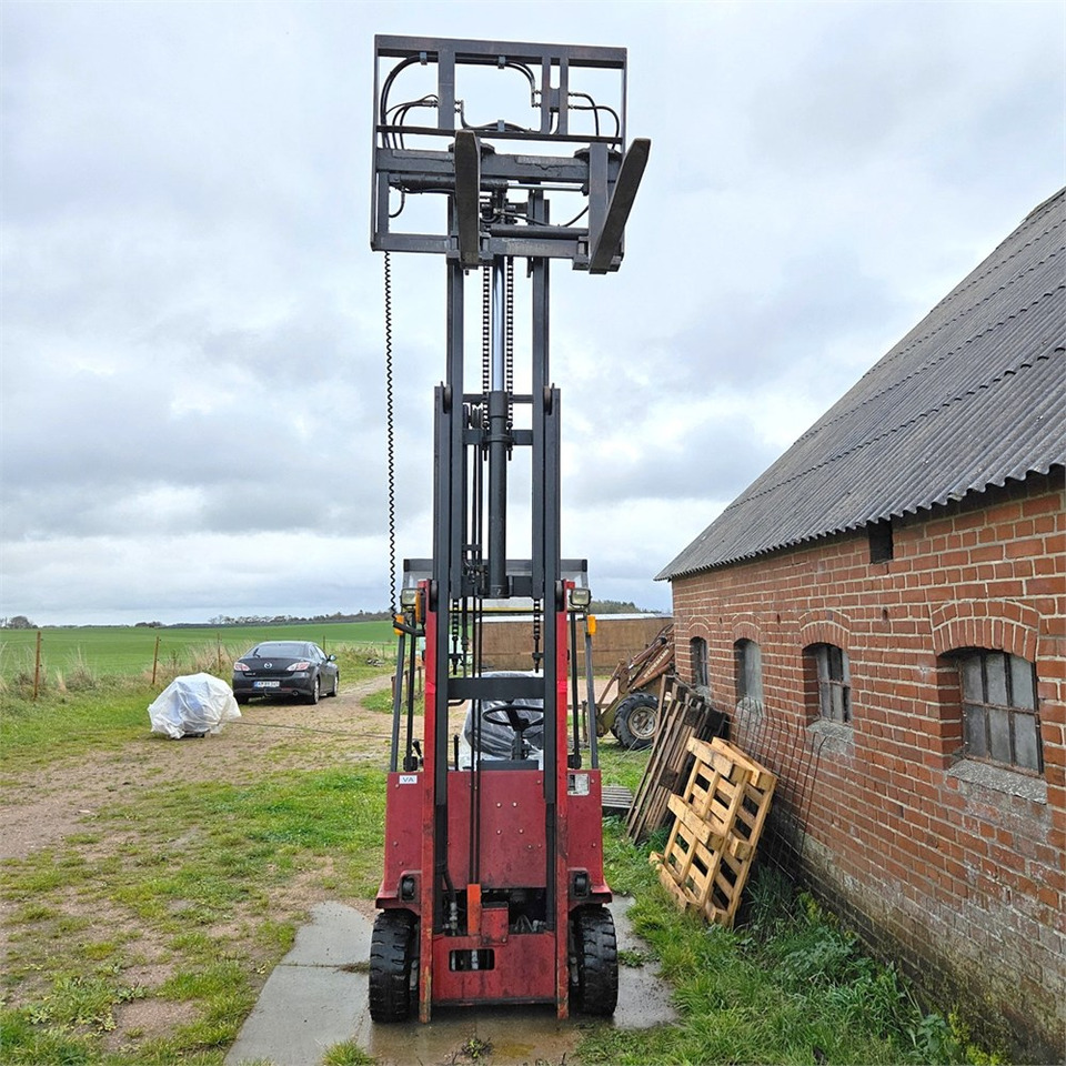 Mitsubishi FBT13 P - Forklift: picture 4 Mitsubishi FBT13 P - Forklift: picture 4