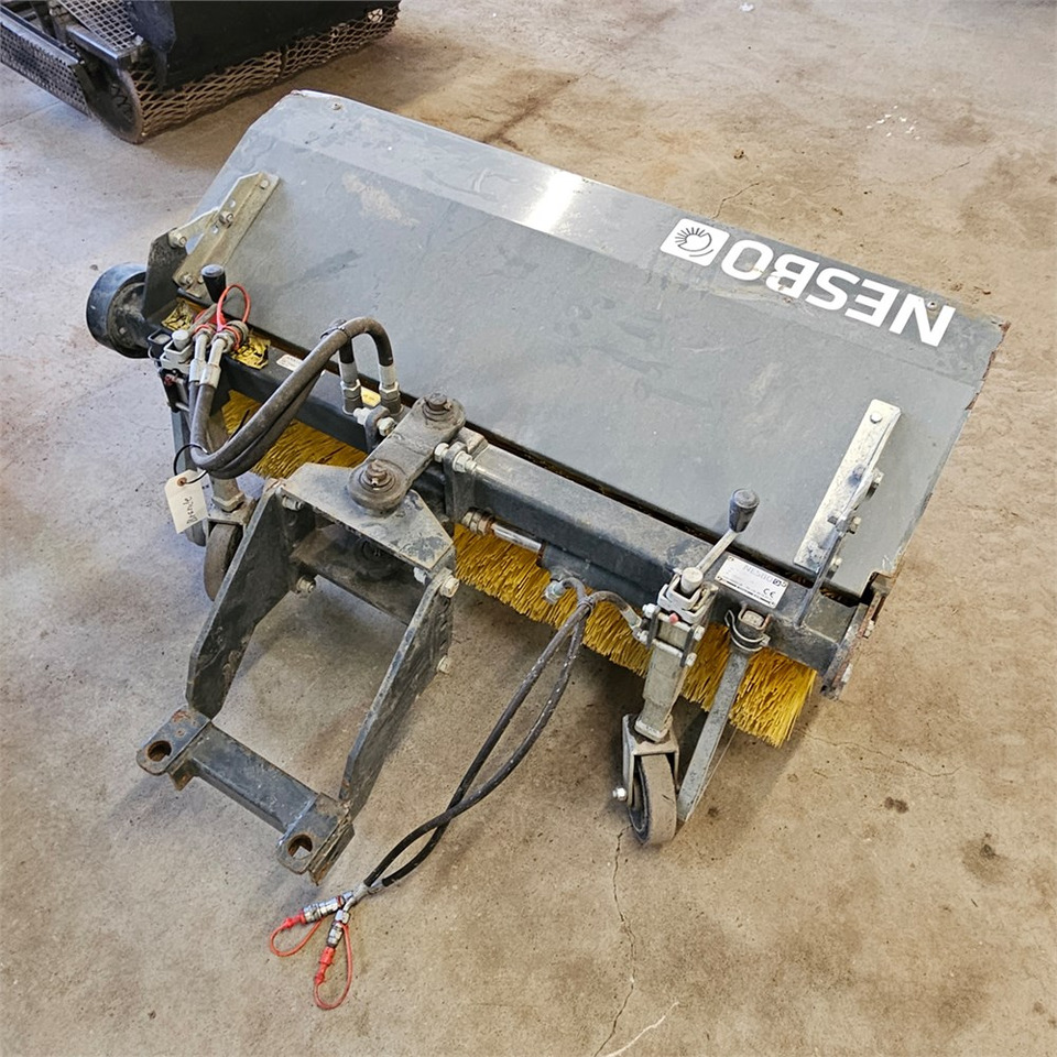 Nesbo HF 1200L5 - Broom: picture 5 Nesbo HF 1200L5 - Broom: picture 5
