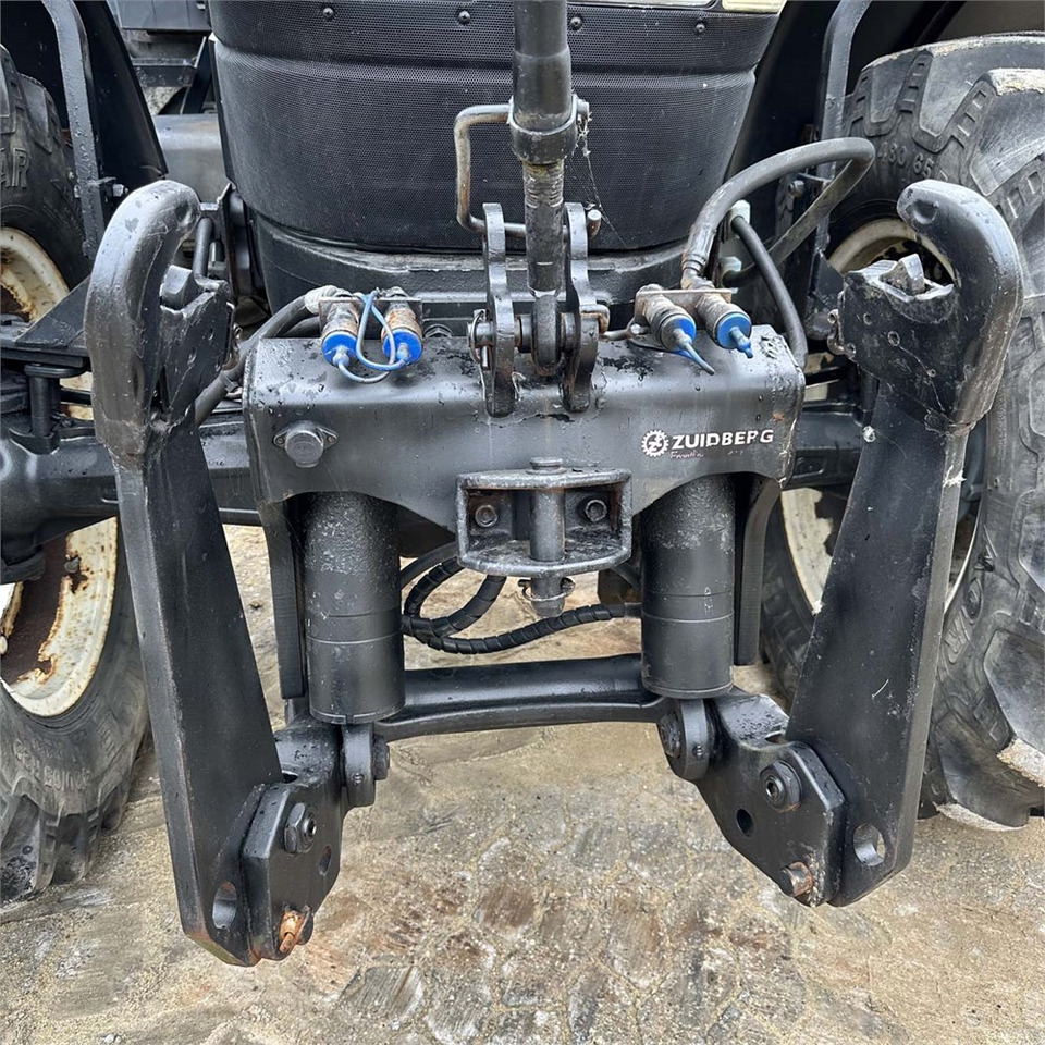Farm tractor New Holland TM140: picture 31