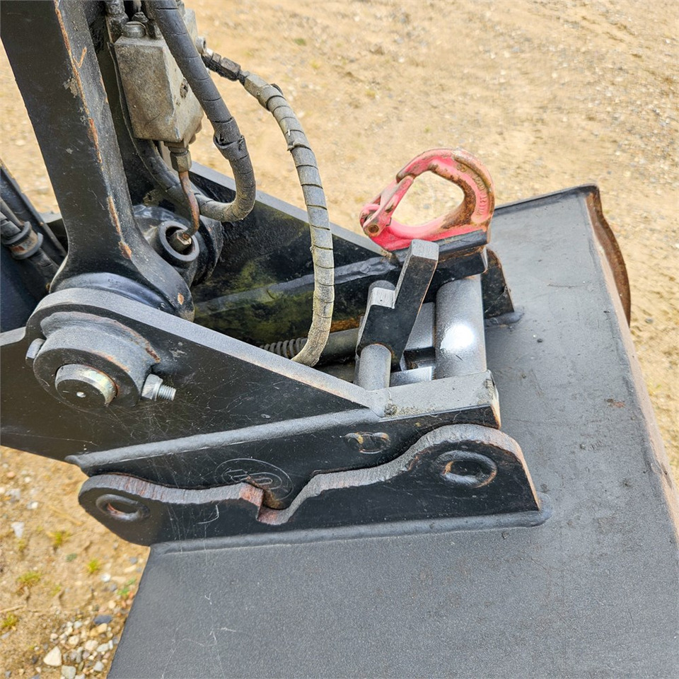 Mini excavator Schaeff-Terex TC35-2: picture 17