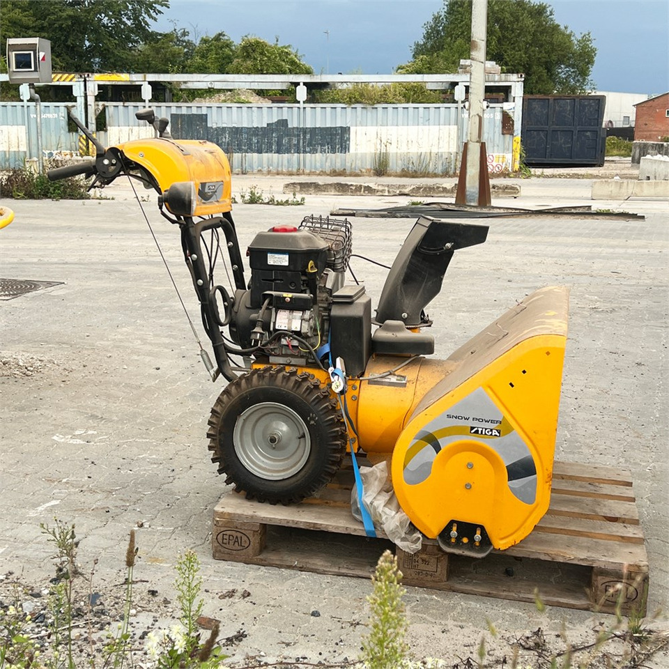 Stiga Snow Power - Snow blower: picture 1 Stiga Snow Power - Snow blower: picture 1