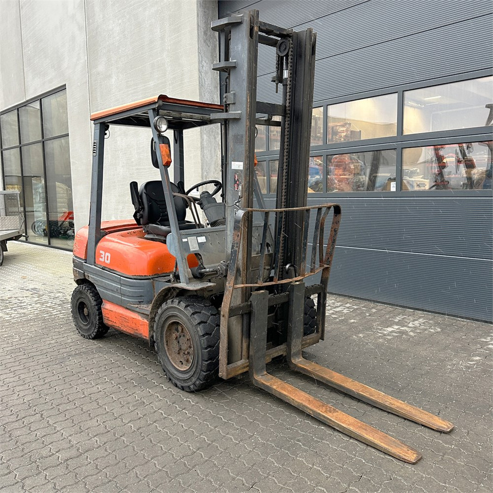Forklift Toyota 02-6FDF30: picture 10