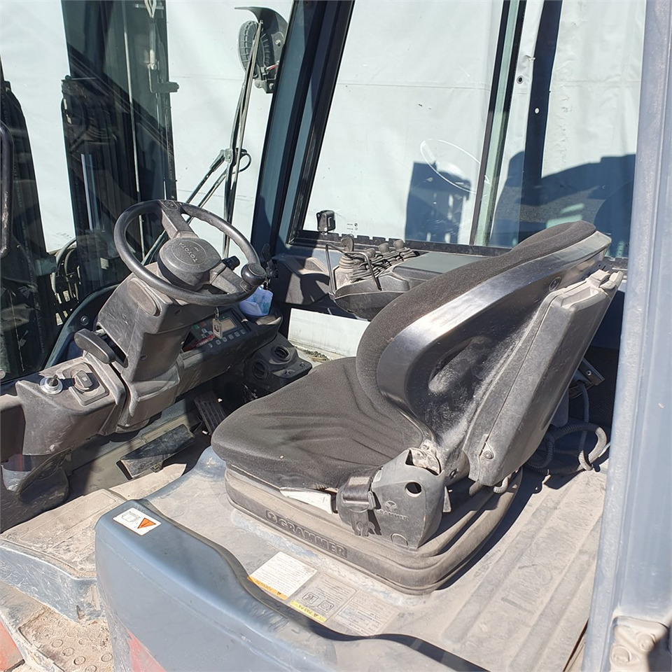 Leasing of Toyota Traigo 20 Toyota Traigo 20: picture 20 Leasing of Toyota Traigo 20 Toyota Traigo 20: picture 20