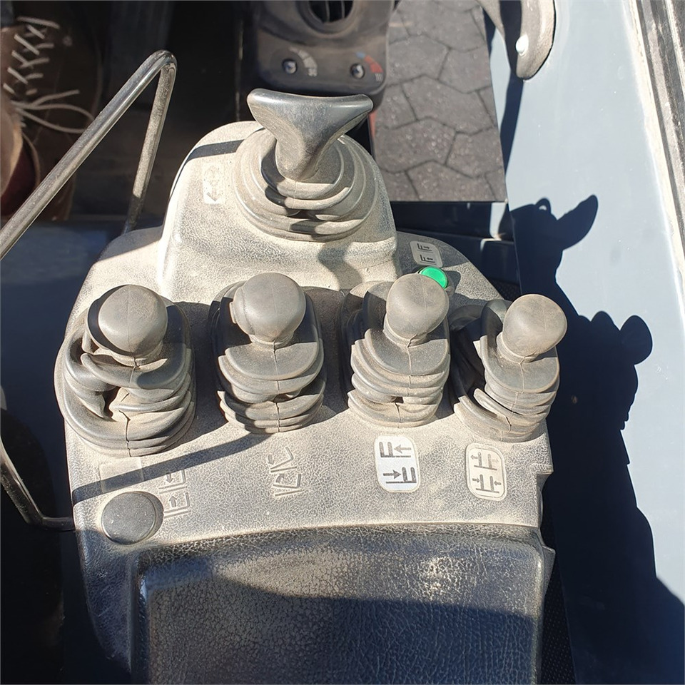 Leasing of Toyota Traigo 20 Toyota Traigo 20: picture 24 Leasing of Toyota Traigo 20 Toyota Traigo 20: picture 24