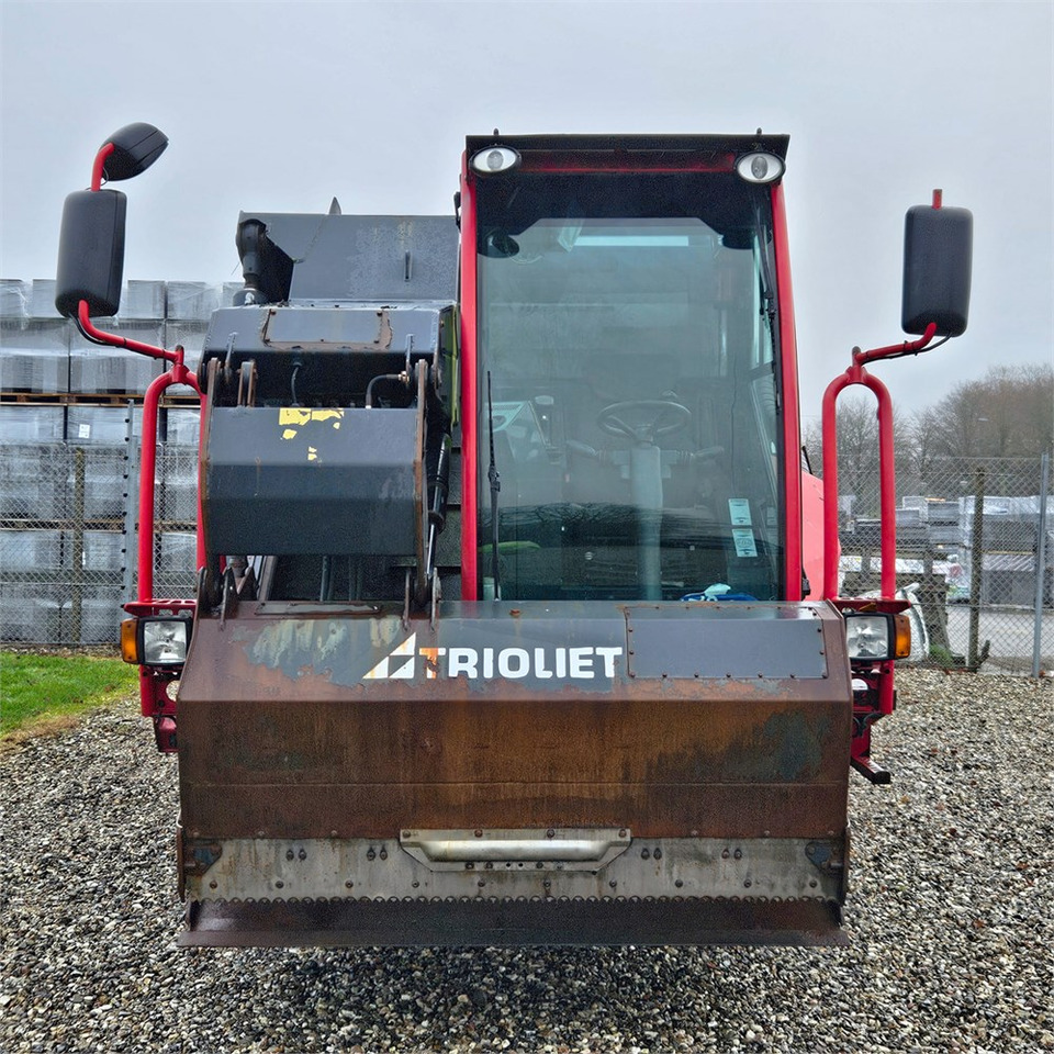 Trioliet TRTR 2 1700 VL AK R - Livestock equipment: picture 3 Trioliet TRTR 2 1700 VL AK R - Livestock equipment: picture 3
