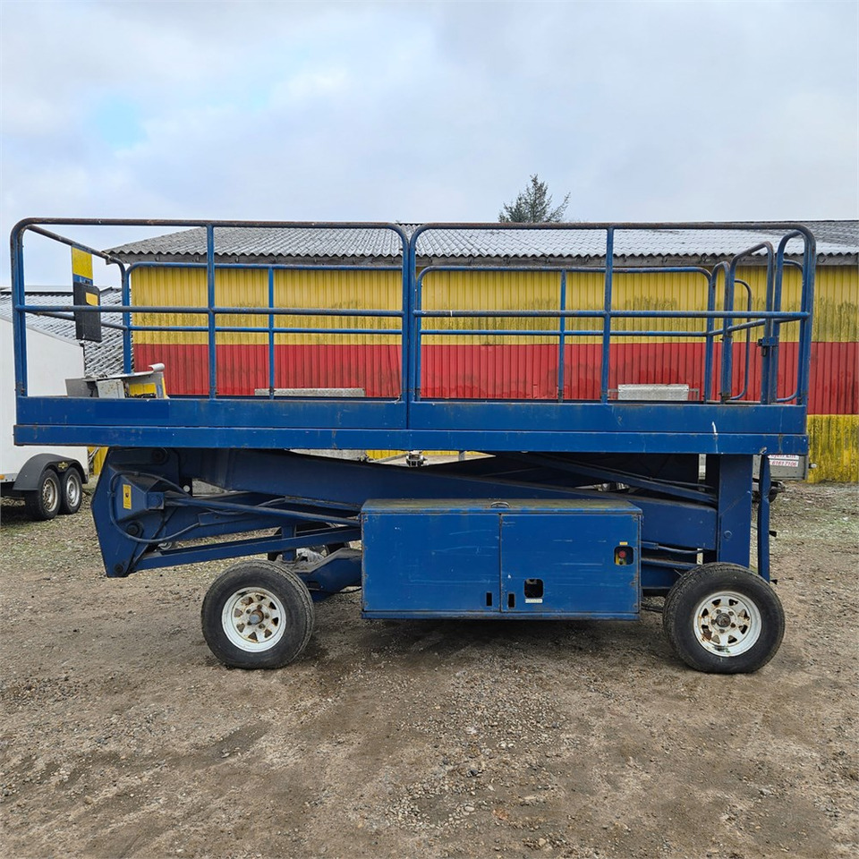 UpRight Unknown - Scissor lift: picture 2 UpRight Unknown - Scissor lift: picture 2